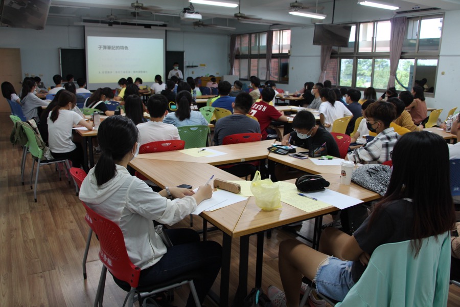 長榮大學講座教室現場